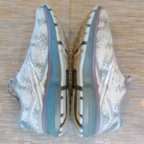 Brooks Ghost 15 Womens Running Shoes White/Oyster/Oriole Size 10.5 - Picture 4 of 15